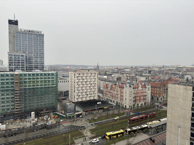 شقة Przystanek Katowice Aleja Korfantego 8 المظهر الخارجي الصورة